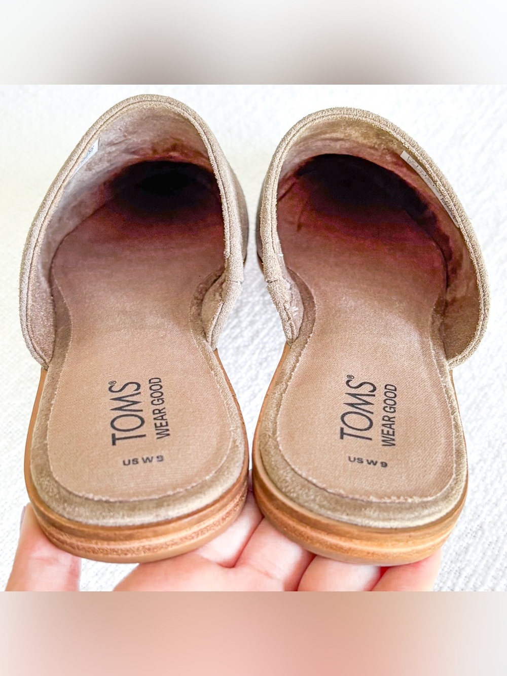 Toms slip-on flats. - Picture 8 of 10